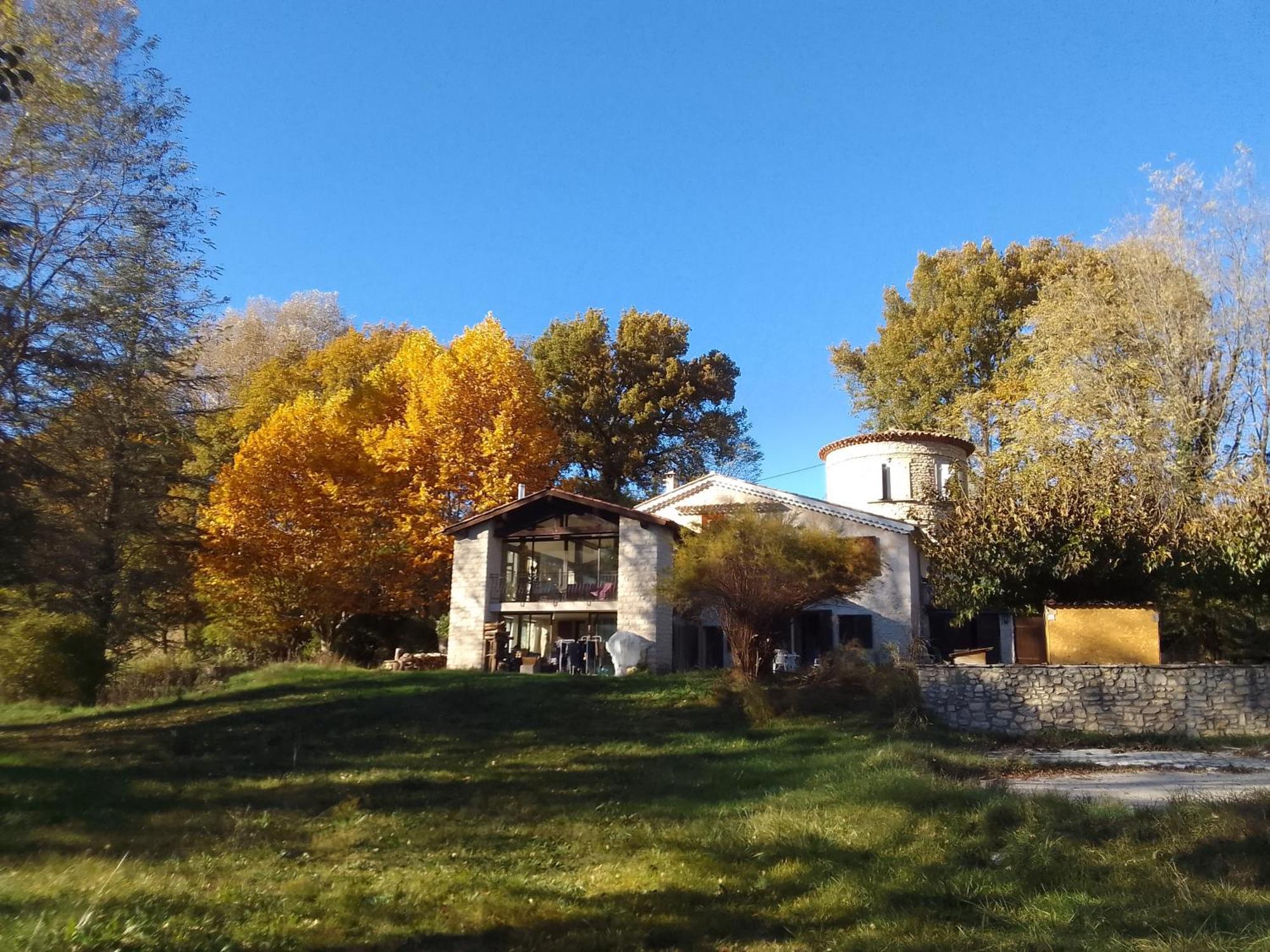 Les Favouilles - Gite & Chambres D Hotes Dauphin Kültér fotó