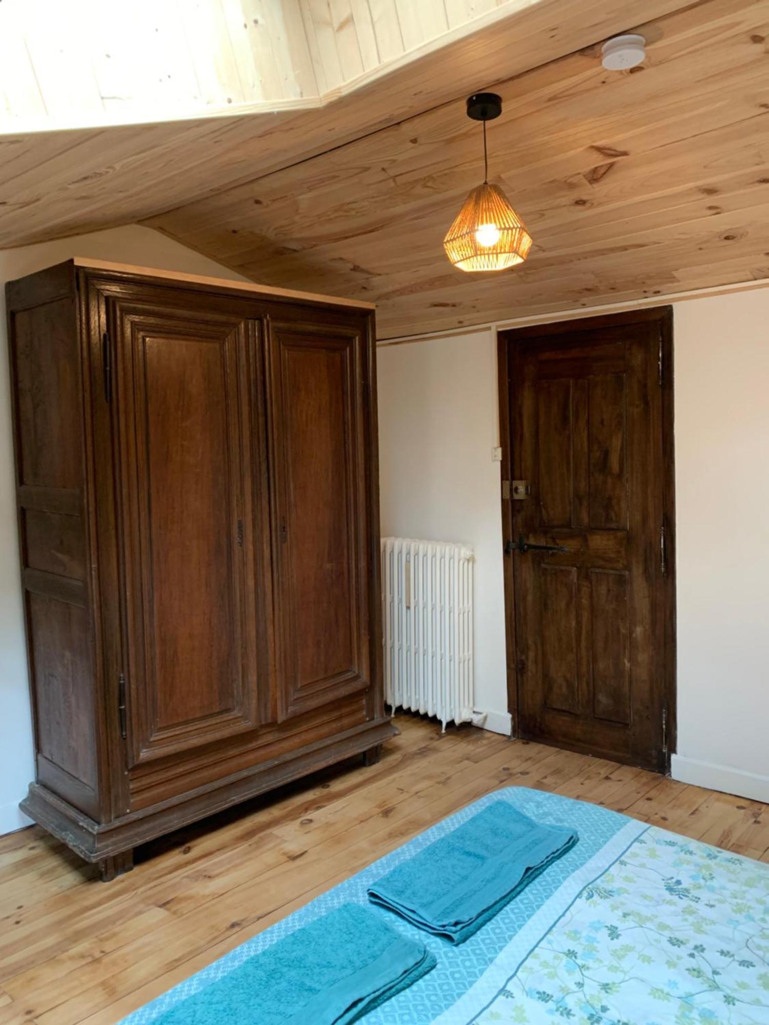 Les Favouilles - Gite & Chambres D Hotes Dauphin Szoba fotó